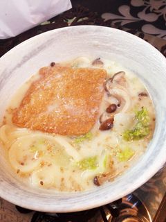 豆乳と白みそ仕立てのきつねうどん-レシピのメイン写真