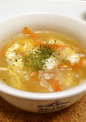 ふんわり卵と豆腐のコンソメスープ-レシピのメイン写真