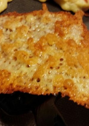 お好み焼きのお隣で…チーズせんべい-レシピのメイン写真