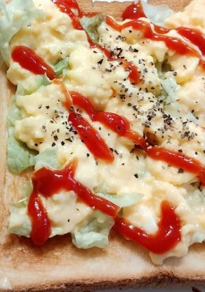 ＊レンジで＊スクランブルエッグトースト-レシピのメイン写真