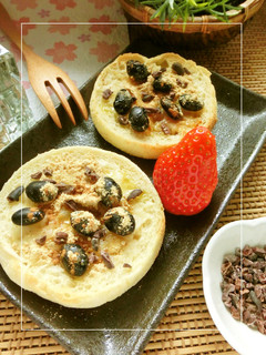カカオニブon蜂蜜黒豆チーズトースト-レシピのメイン写真