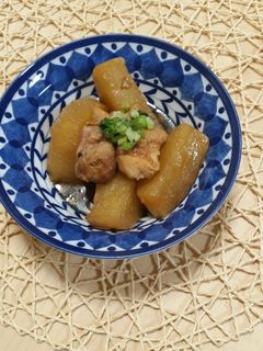 圧力鍋で簡単!!鶏肉と大根の煮物-レシピのメイン写真