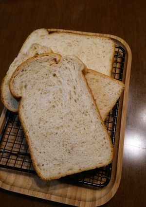 HB☆早焼き！苺･ヨーグルト食パン♪-レシピのメイン写真