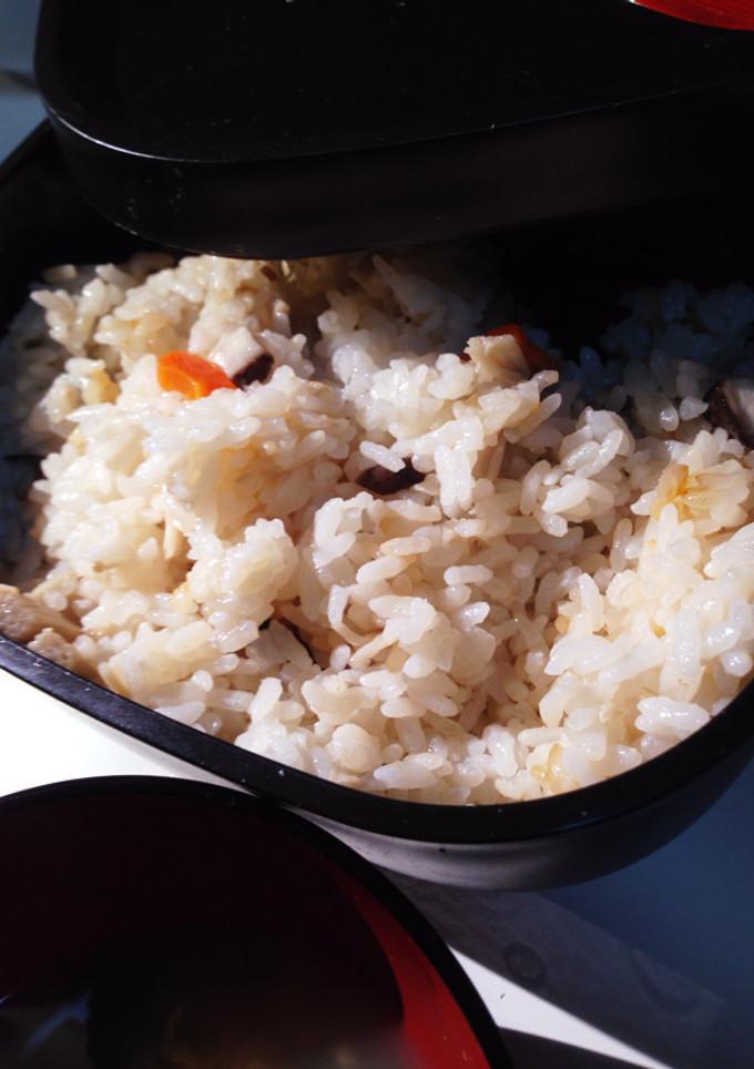 簡単！キノコの炊き込みご飯-レシピのメイン写真