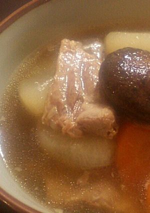 肉の旨味を丸ごと生かす！沖縄ソーキ汁♪-レシピのメイン写真