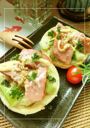 セロリ×ミートローフのトースト-レシピのメイン写真