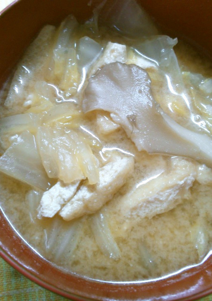 簡単　朝食　白菜　舞茸　油揚げの　味噌汁-レシピのメイン写真
