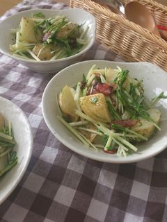 バター風味の♪ 水菜とじゃがいものサラダ-レシピのメイン写真