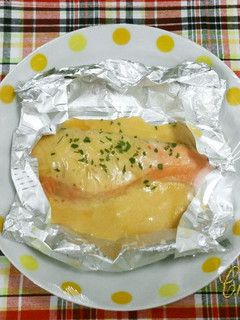 サーモンのホイル焼き~焼チーズ風味~-レシピのメイン写真