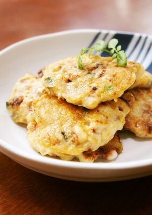 うま味たっぷり♪長芋入りいかのお好み焼き-レシピのメイン写真