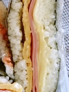 ハムチーズおにぎらず-レシピのメイン写真