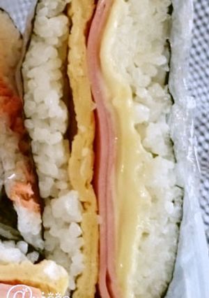 ハムチーズおにぎらず-レシピのメイン写真
