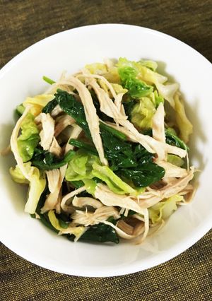春キャベツとほうれん草の簡単チキンサラダ-レシピのメイン写真