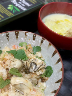 牡蠣の洋風炊き込みご飯(パエリア風)-レシピのメイン写真