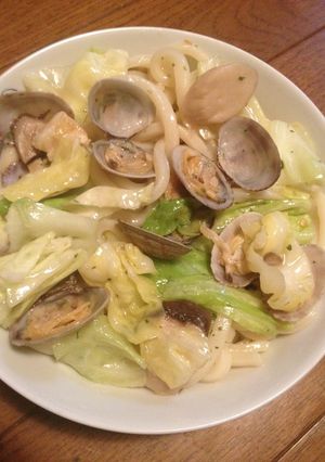 うどんでボンゴレビアンコ-レシピのメイン写真