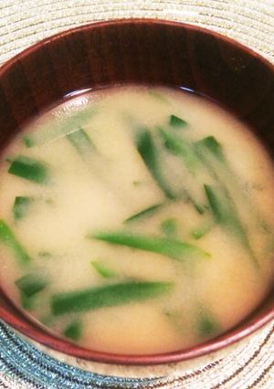 ニラだけ！ニラのお味噌汁-レシピのメイン写真