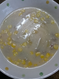 豚肉とトウモロコシの食べるスープ-レシピのメイン写真