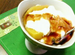 黒蜜☆１００円フルーツ缶詰☆ヨーグルト♪-レシピのメイン写真