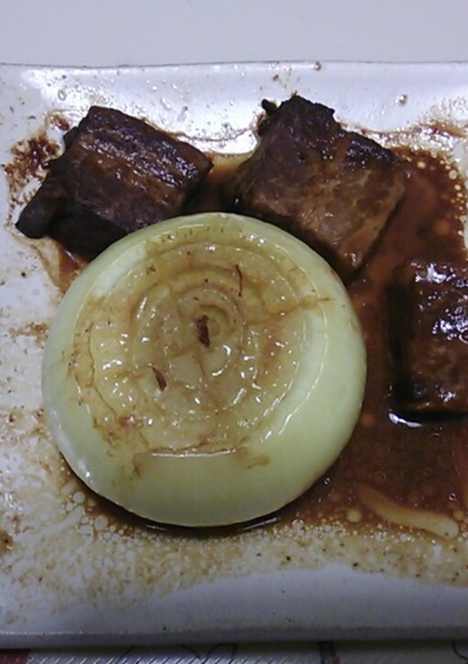 角煮の丸ごと玉ねぎ添え-レシピのメイン写真