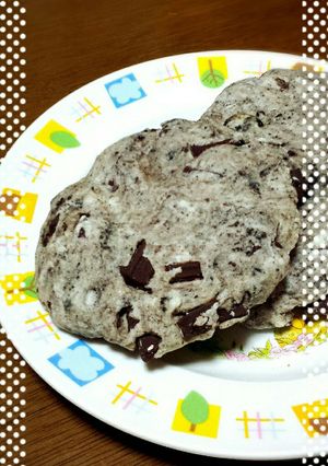 カフェ風♪しっとりオレオチョコクッキー-レシピのメイン写真