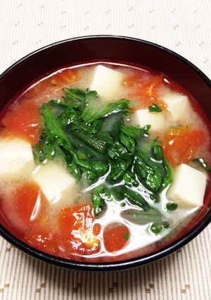 トマトと春菊の味噌汁-レシピのメイン写真