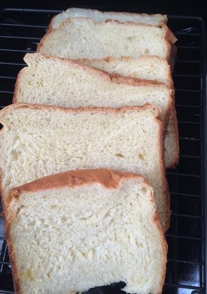 ホームベーカリーでしっとり食パン-レシピのメイン写真