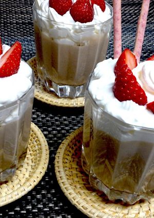 子供喜ぶ【チョコムースのミニパフェ風】♪-レシピのメイン写真