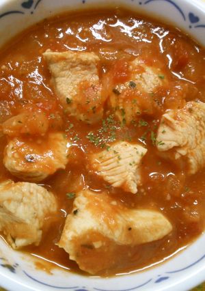 トマト缶で　簡単！　鶏肉の　トマト煮♪-レシピのメイン写真