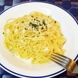 ココナッツオイルとチーズのシンプルパスタ