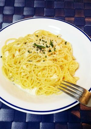 ココナッツオイルとチーズのシンプルパスタ-レシピのメイン写真