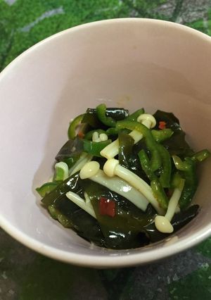 エノキとワカメの適当☆中華風サラダ-レシピのメイン写真