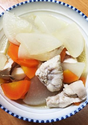 ☆鶏むね肉・大根・にんじんの煮物☆-レシピのメイン写真