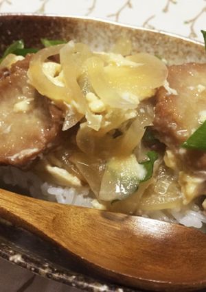 肉なしでも大満足！宮城B級グルメ☆油麩丼-レシピのメイン写真
