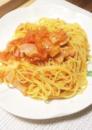 生のトマトを使った簡単トマトパスタ-レシピのメイン写真