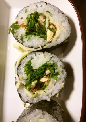チーズと春菊の海苔巻き-レシピのメイン写真