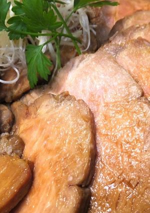 ピンクの柔らかチャーシュー(煮豚)-レシピのメイン写真
