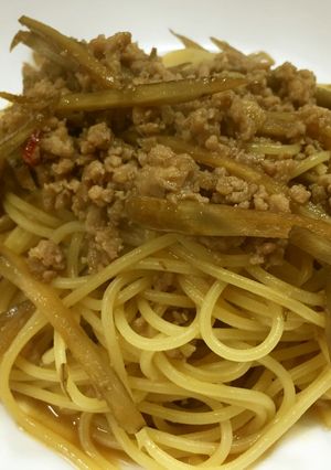 ごぼうの甘ピリ辛パスタ-レシピのメイン写真