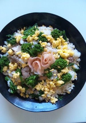 春を呼ぶ【菜の花と牛肉の混ぜご飯♪】-レシピのメイン写真
