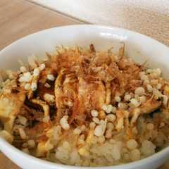 รูปของ のせるだけ！１人ランチに♪目玉焼き丼