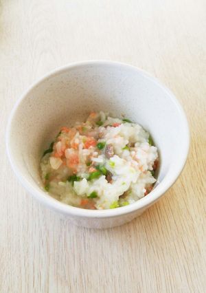 鮭とグリーンピースのお粥（離乳食中期～）-レシピのメイン写真