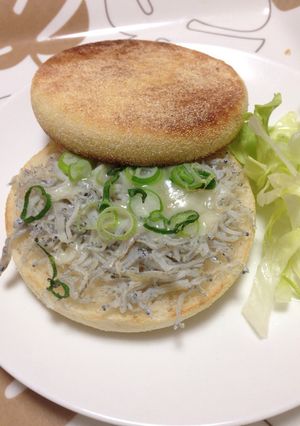 しらすチーズマフィン-レシピのメイン写真