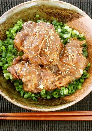 レンジでボリューム満点!みそ豚丼-レシピのメイン写真