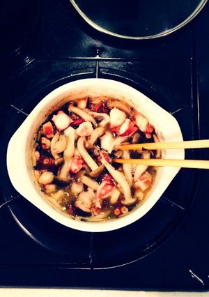 タコとしめじのオイル煮-レシピのメイン写真