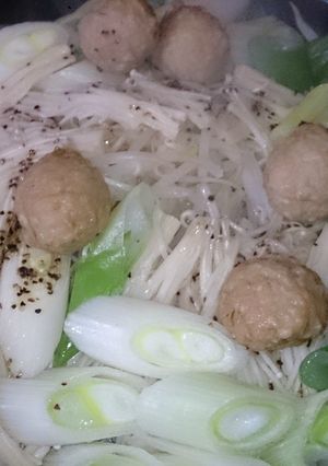 もやしと肉団子の蒸し鍋【タジン鍋】-レシピのメイン写真