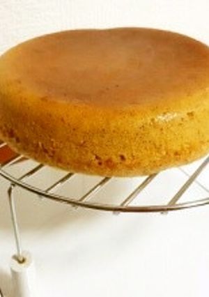 炊飯器で作る●プルーン入りスポンジケーキ-レシピのメイン写真