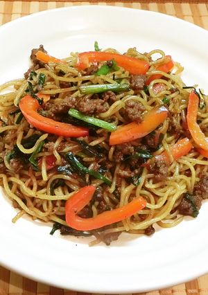 甜麺醤にら焼きそば-レシピのメイン写真