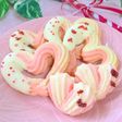 ピンクの♡ハート絞り出しクッキー