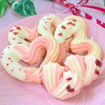 基本からアレンジまで！思わずつくりたくなる「ピンクのクッキー」の