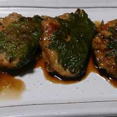 รูปของ つくねの大葉はさみ焼き
