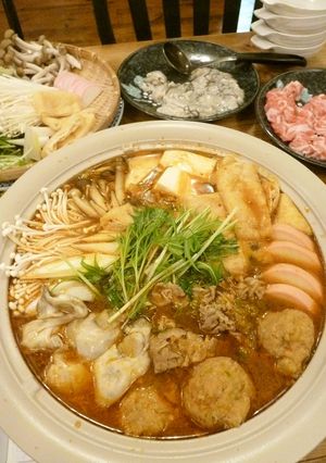 子供も食べれる我が家流キムチ鍋♪市販の素-レシピのメイン写真